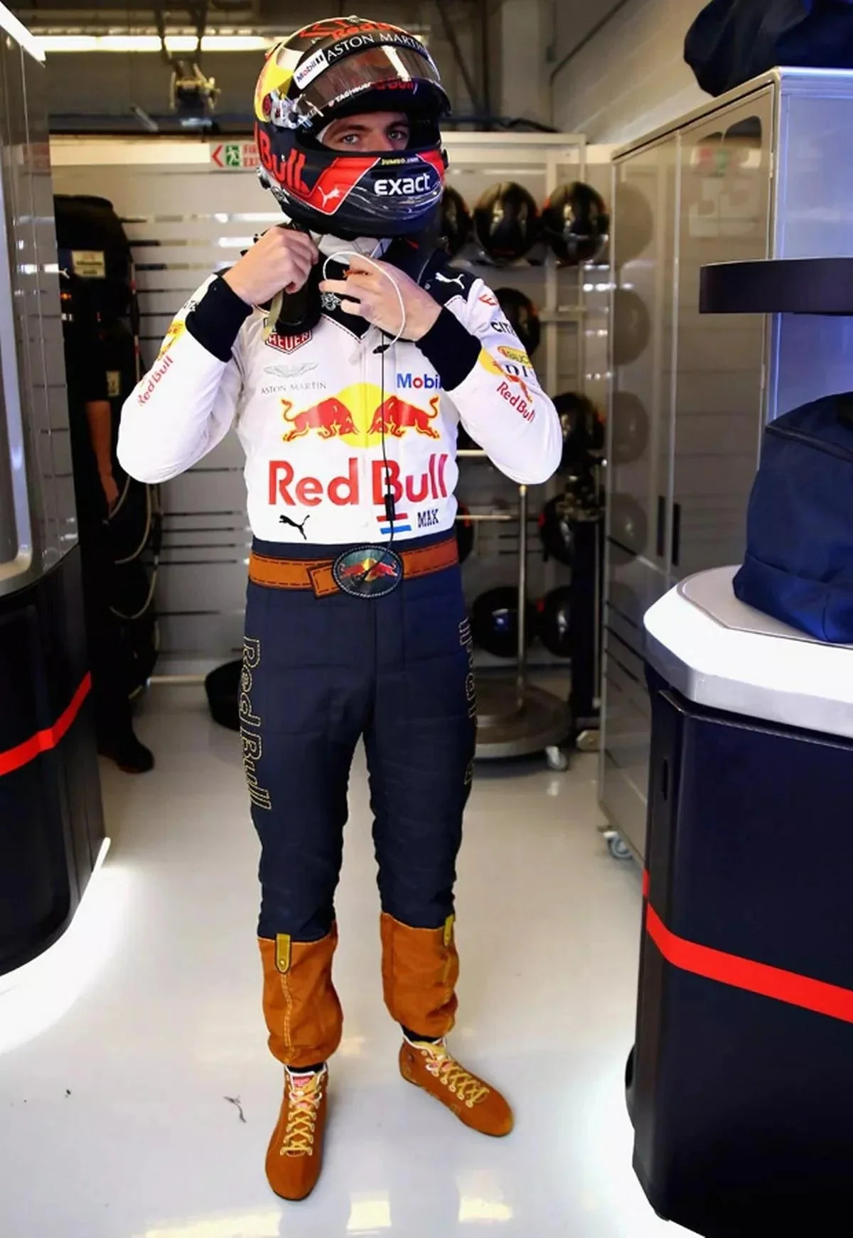 2018 Max Verstappen F1 Race Shoes | USGP - Image 4