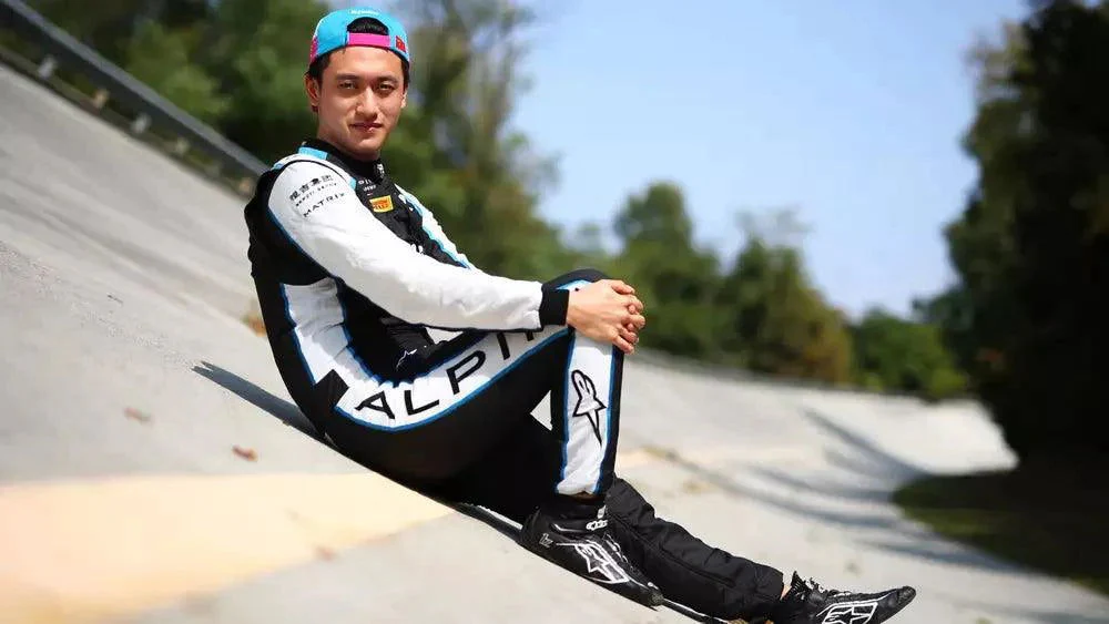 2021 Zhou Guanyu Alpinestar F2 Race Shoes - Image 3