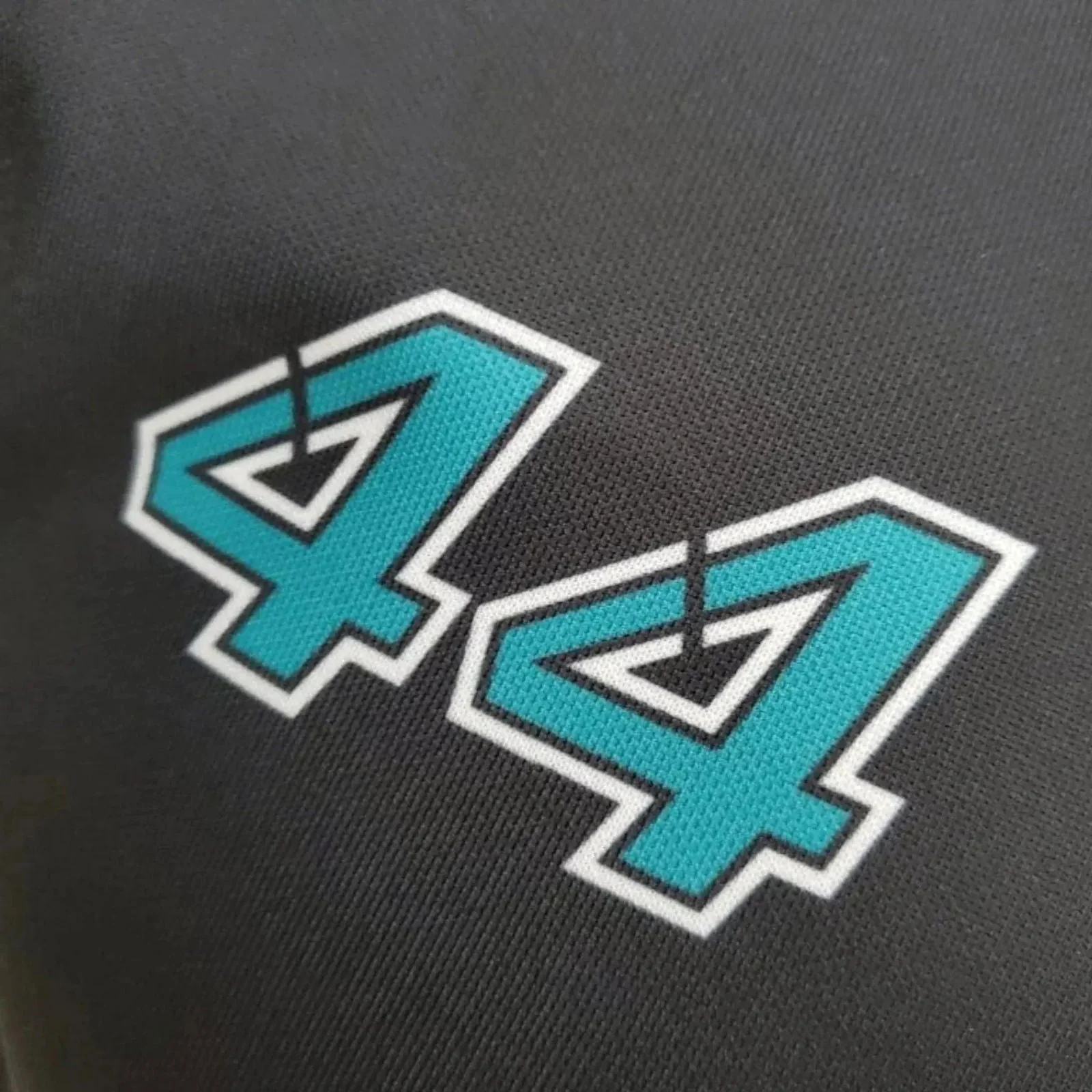 2022 Mercedes Lewis Hamilton F1 T-Shirt - Image 5