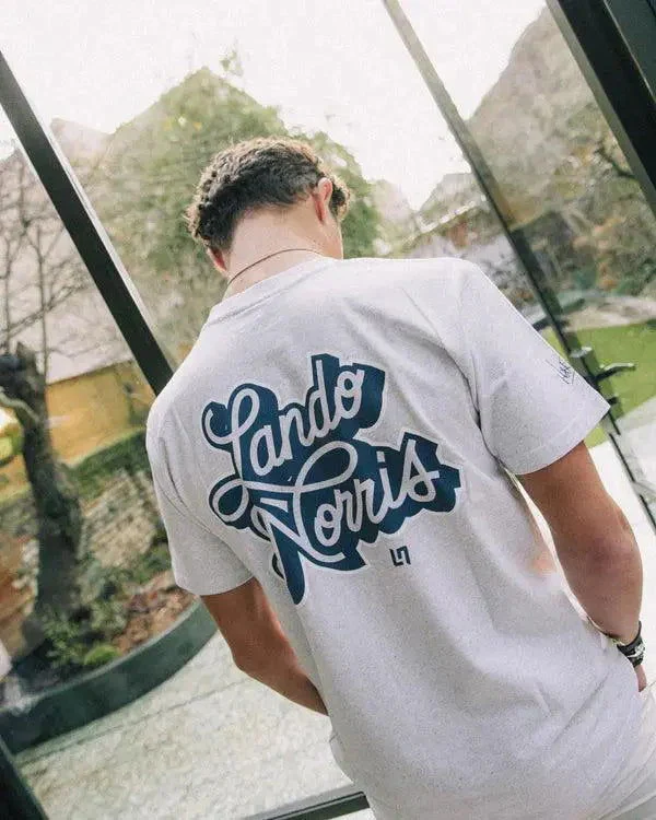 SCRIPT WHITE HEATHER SHORT SLEEVE TEE - Image 4